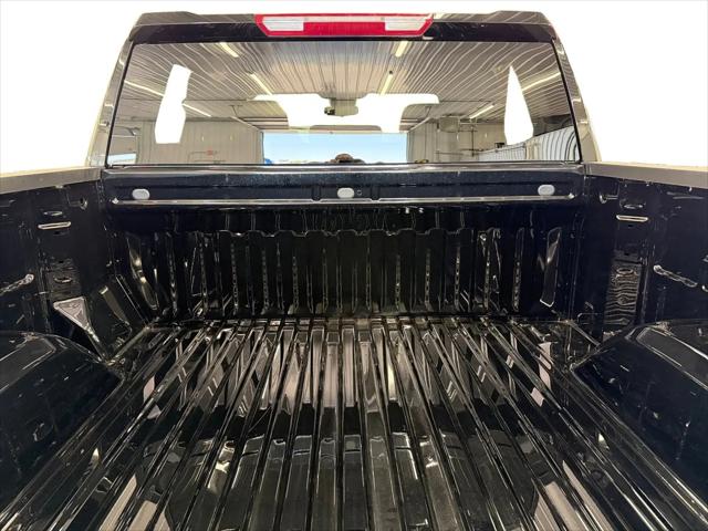 2026 Chevrolet Silverado 1500 4WD Crew Cab Short Bed LT with 2FL