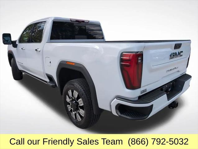 2024 GMC Sierra 2500HD 4WD Crew Cab Standard Bed Denali
