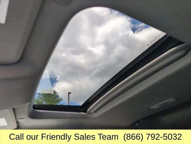 2024 GMC Sierra 2500HD 4WD Crew Cab Standard Bed Denali