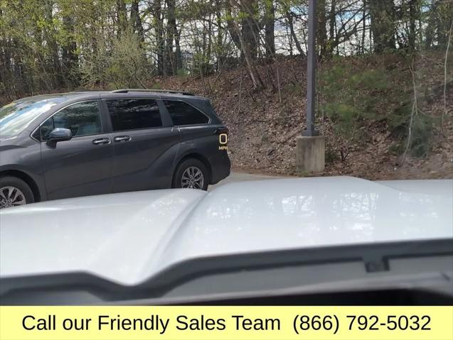 2024 GMC Sierra 2500HD 4WD Crew Cab Standard Bed Denali
