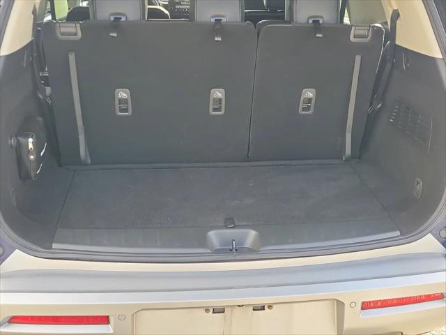 2023 Nissan Pathfinder SL 4WD