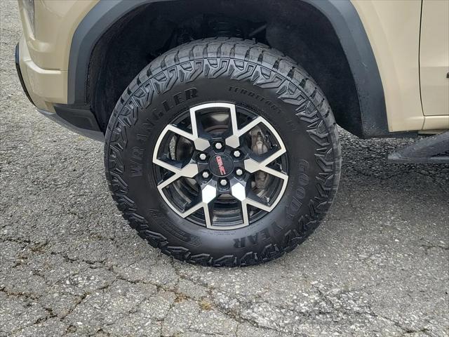 2024 GMC Canyon 4WD AT4X