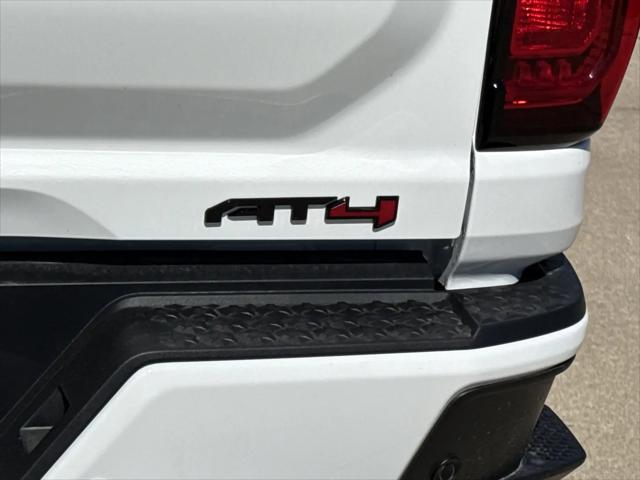 2026 GMC Canyon AT4, 4WD