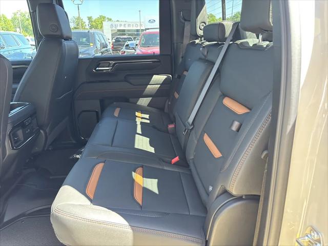 2026 GMC Sierra 2500HD Crew Cab, Standard Bed, AT4, 4WD