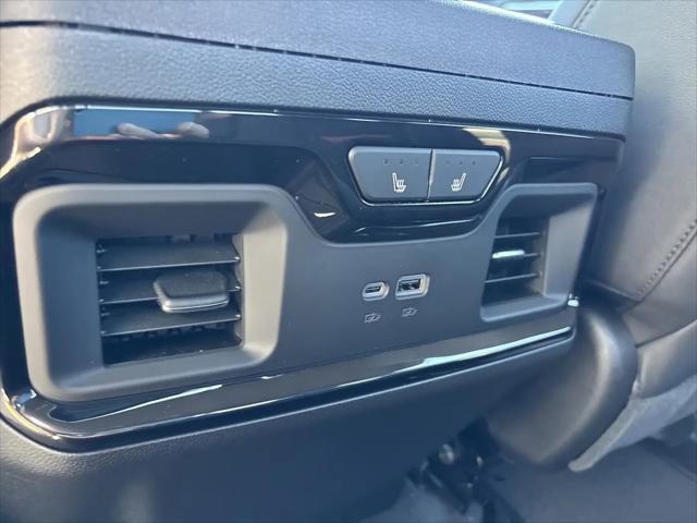 2026 GMC Sierra 2500HD Crew Cab, Standard Bed, AT4, 4WD