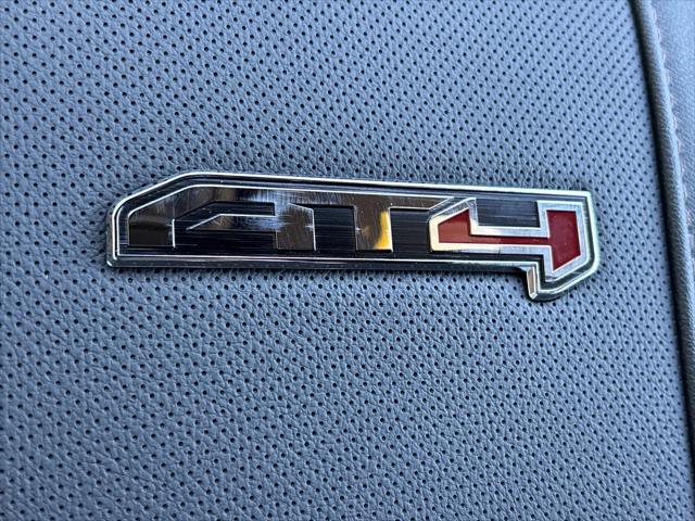 2026 GMC Sierra 2500HD Crew Cab, Standard Bed, AT4, 4WD