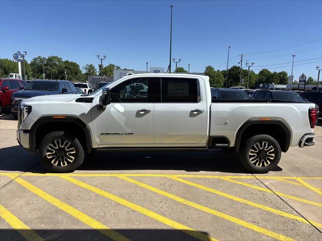 2026 GMC Sierra 2500HD Crew Cab, Standard Bed, Denali Ultimate, 4WD