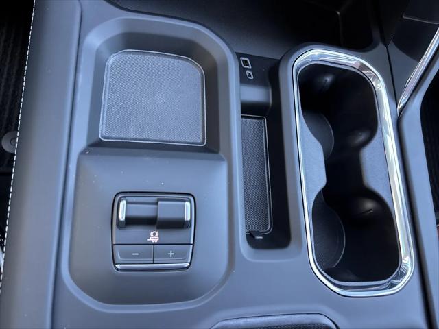 2026 GMC Sierra 2500HD Crew Cab, Standard Bed, Denali Ultimate, 4WD
