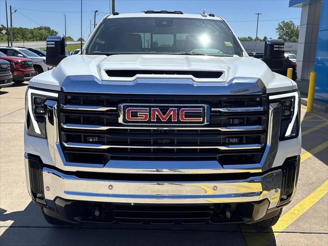 2026 GMC Sierra 2500HD Crew Cab, Standard Bed, SLT, 4WD