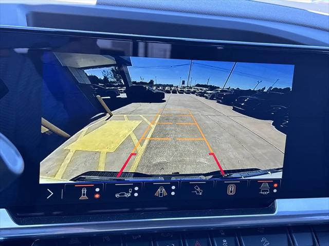 2026 GMC Sierra 2500HD Crew Cab, Standard Bed, SLT, 4WD