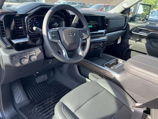 2026 Chevrolet Silverado 2500HD Crew Cab, Standard Bed, LT, 4WD