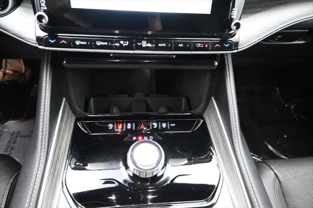 2023 Jeep Wagoneer Series II 4x2