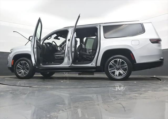 2023 Jeep Wagoneer Series II 4x2