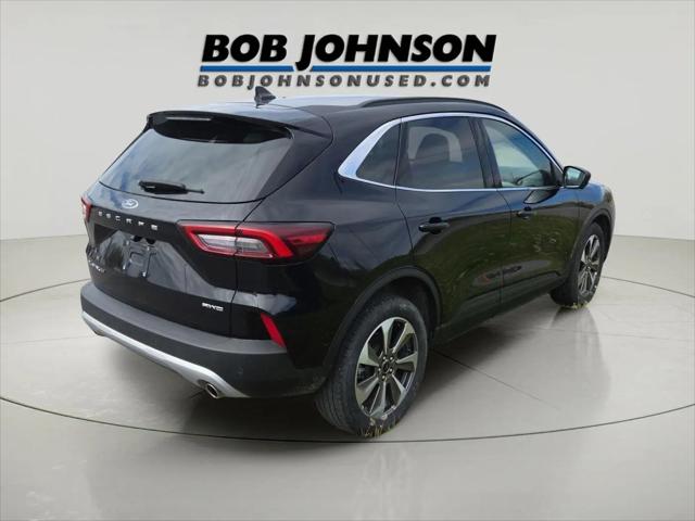 2024 Ford Escape Platinum