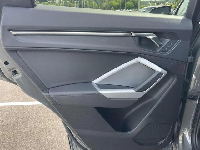 2025 Audi Q3 Premium 45 TFSI S line quattro Tiptronic