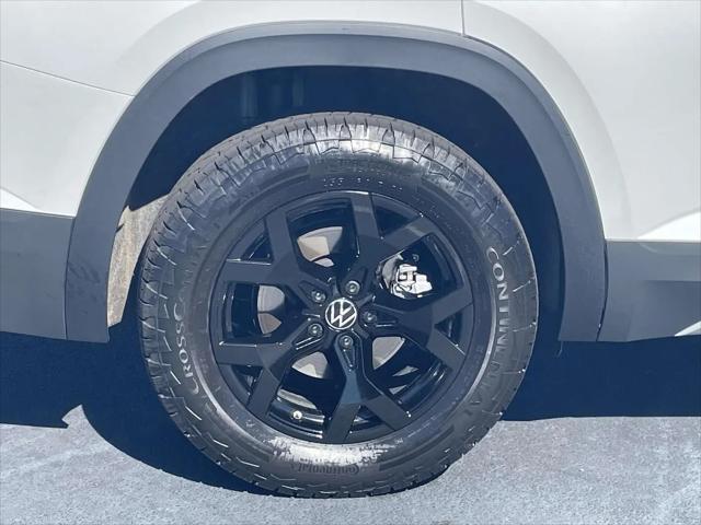 2026 Volkswagen Atlas Peak Edition