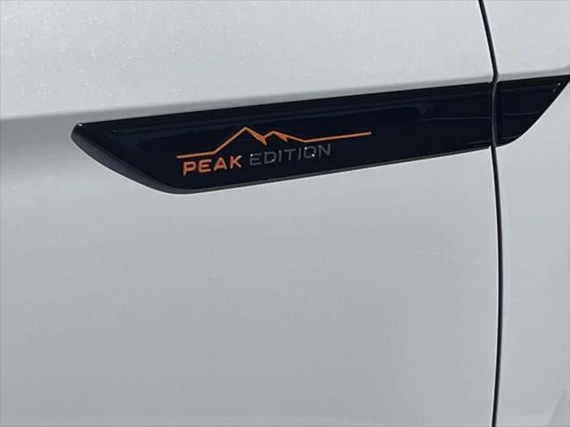 2026 Volkswagen Atlas Peak Edition