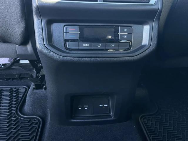 2026 Volkswagen Atlas Peak Edition