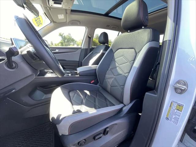 2026 Volkswagen Atlas Peak Edition