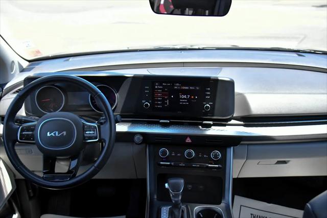 2024 Kia Carnival MPV LX Seat Package
