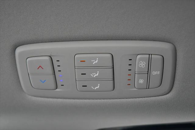 2024 Kia Carnival MPV LX Seat Package