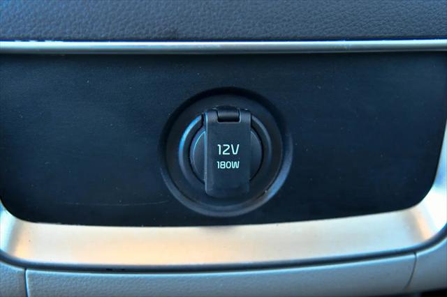 2024 Kia Carnival MPV LX Seat Package