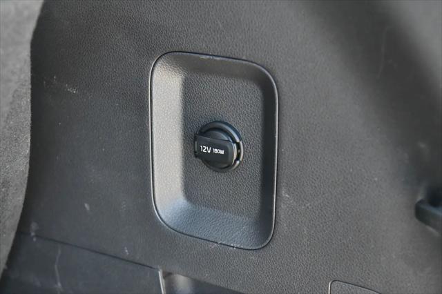 2024 Kia Carnival MPV LX Seat Package