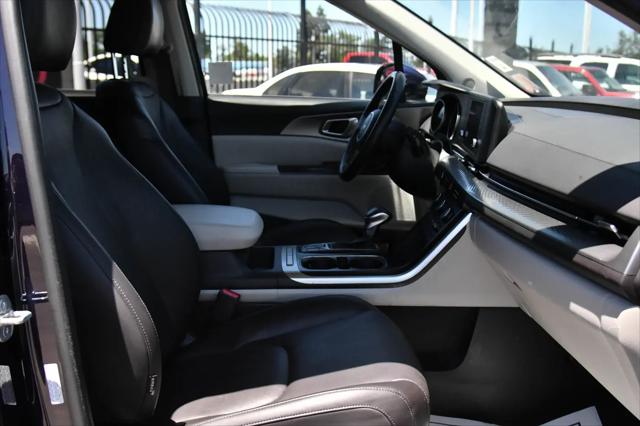 2024 Kia Carnival MPV LX Seat Package