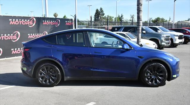 2023 Tesla Model Y Long Range Dual Motor All-Wheel Drive