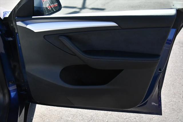 2023 Tesla Model Y Long Range Dual Motor All-Wheel Drive