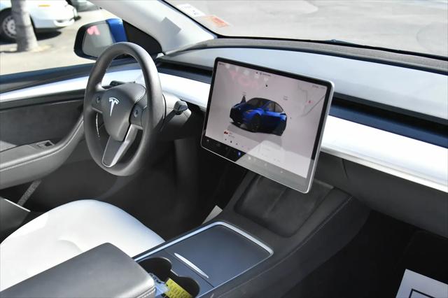 2023 Tesla Model Y Long Range Dual Motor All-Wheel Drive