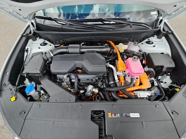 2026 Hyundai Tucson Hybrid SEL