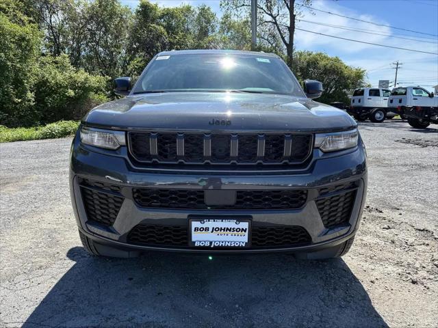 2026 Jeep Grand Cherokee L Altitude 4x4