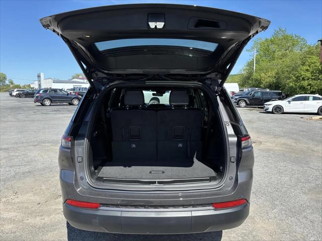 2026 Jeep Grand Cherokee L Altitude 4x4