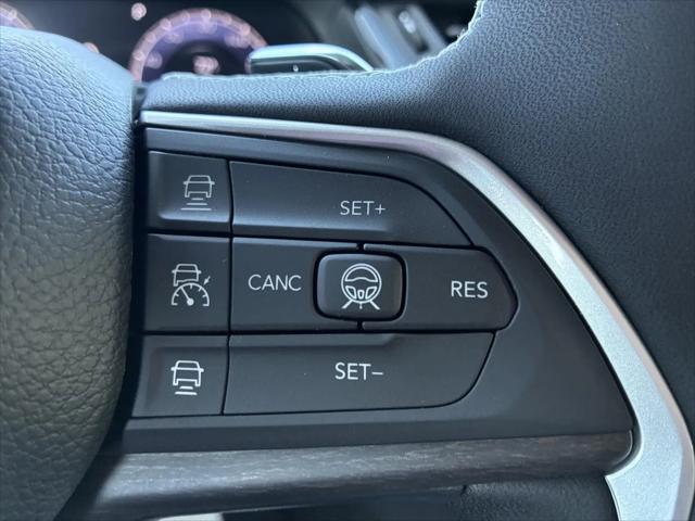 2026 Jeep Grand Cherokee L Altitude 4x4