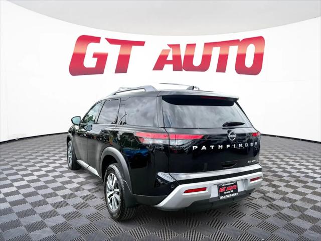 2025 Nissan Pathfinder SL 4WD