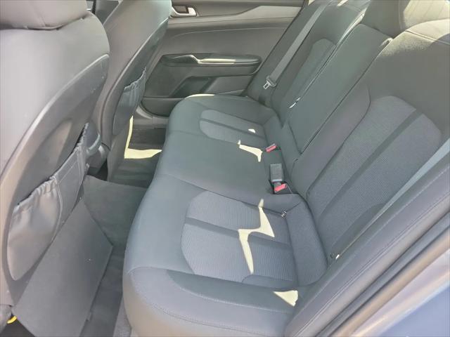 2022 Kia K5 LXS