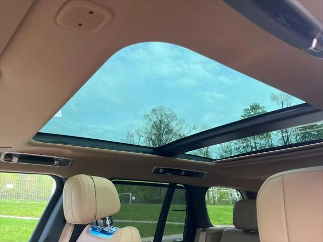 2026 Land Rover Range Rover P530 SE