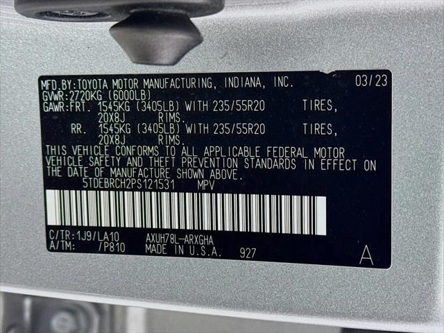 2023 Toyota Highlander Hybrid Platinum