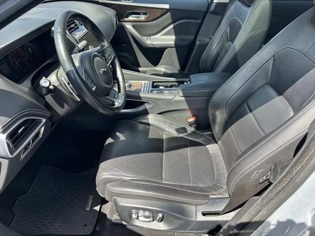 2018 Jaguar F-PACE 35t R-Sport