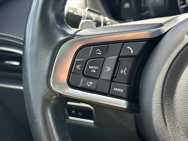2018 Jaguar F-PACE 35t R-Sport