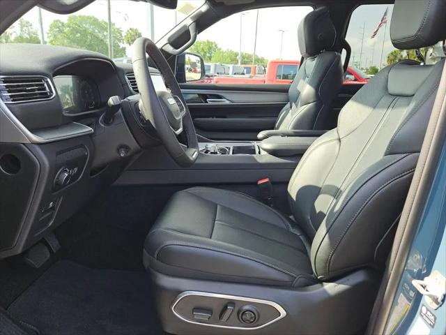 2026 Jeep Grand Wagoneer 4x2