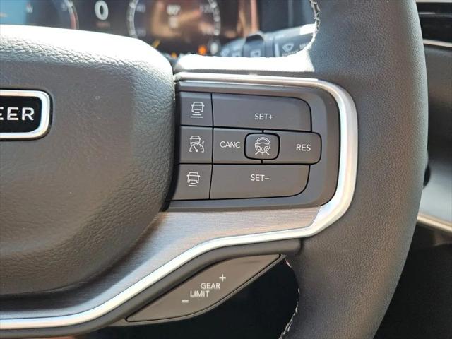 2026 Jeep Grand Wagoneer 4x2