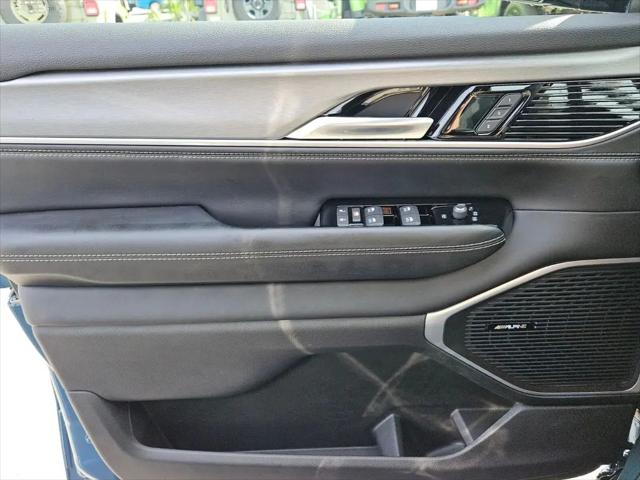 2026 Jeep Grand Wagoneer 4x2
