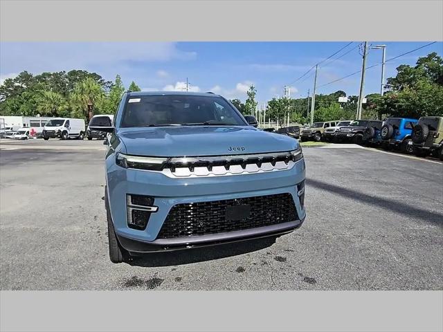 2026 Jeep Grand Wagoneer 4x2