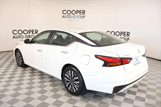 2024 Nissan Altima SV FWD