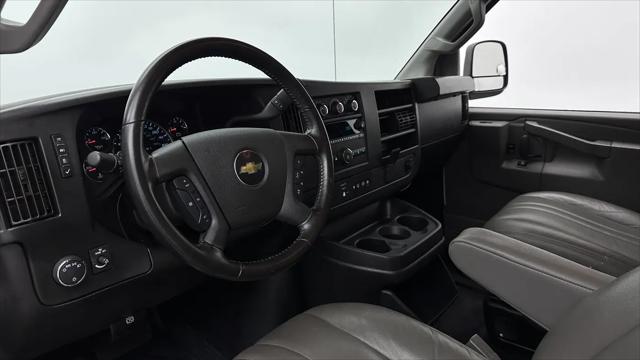 2022 Chevrolet Express Cargo Van RWD 2500 Regular Wheelbase WT