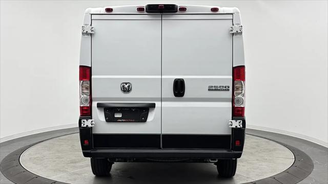 2026 Ram ProMaster 2500 Cargo Van Tradesman Low Roof 136" WB w/Pass Seat