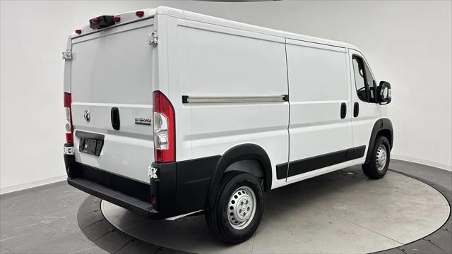 2026 Ram ProMaster 2500 Cargo Van Tradesman Low Roof 136" WB w/Pass Seat