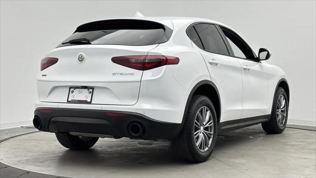 2023 Alfa Romeo Stelvio Sprint RWD